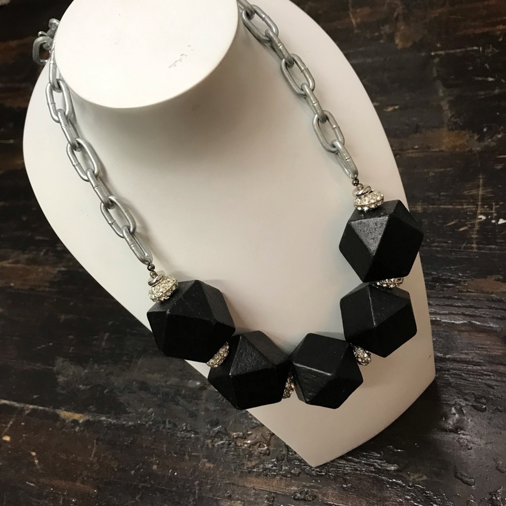 Geometric Statement Necklace